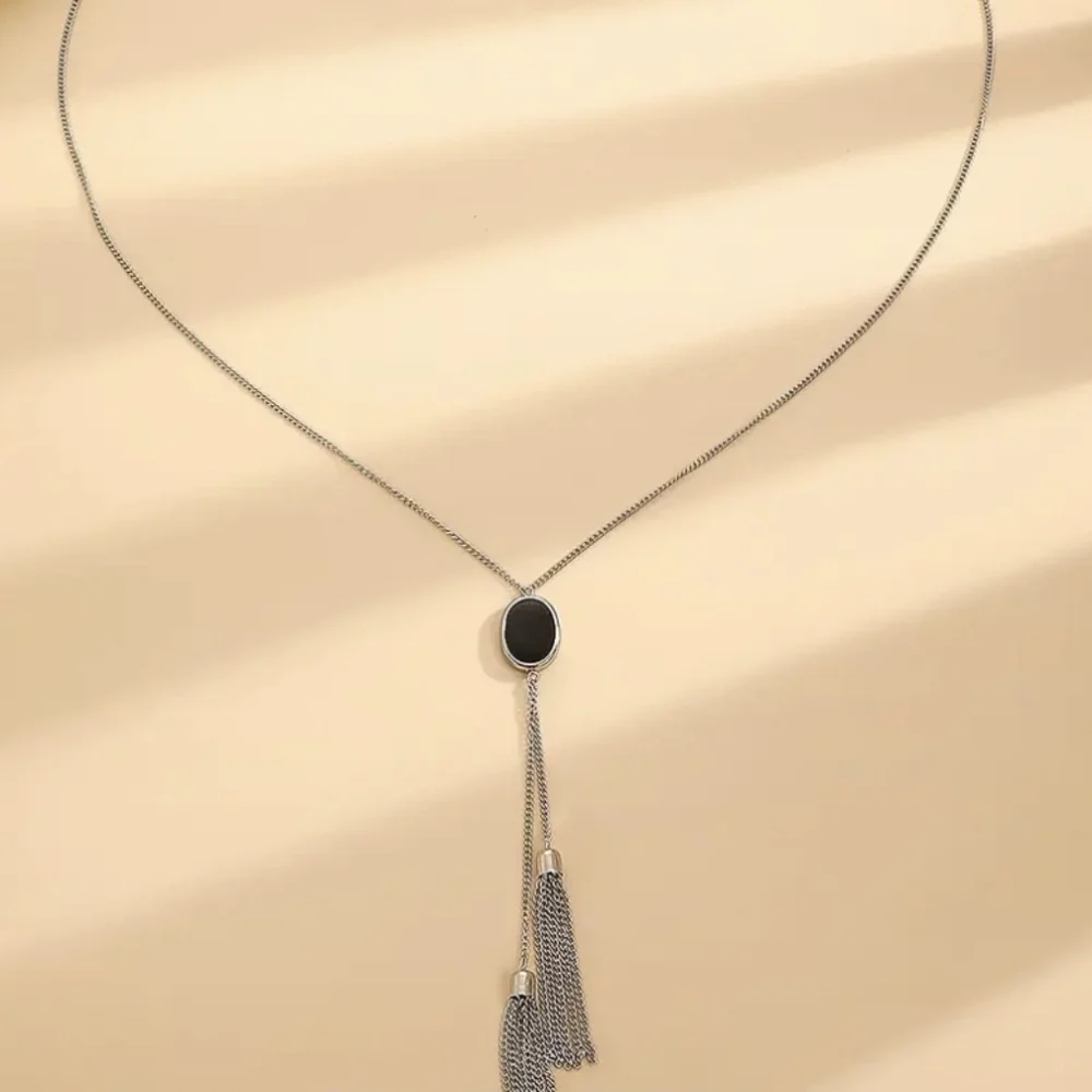 Long Tassel Necklace Silver